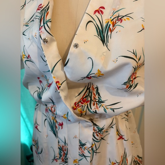 🌺 True Vintage 1940s Hawaiian Rayon Wrap Dress 🌺 - Picture 4 of 6